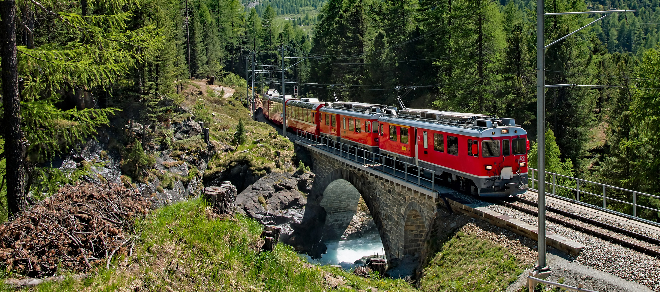 Trenino Rosso del Bernina Svizzera Cropped